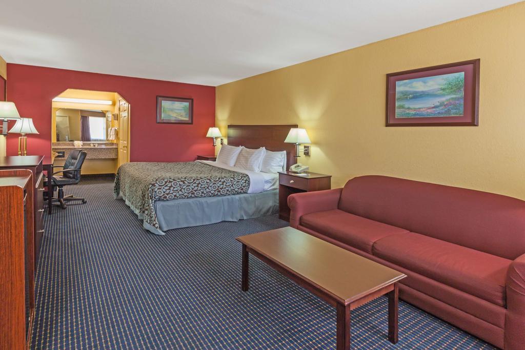 Days Inn Gun Barrel City 外观 照片